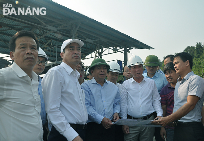 Đẩy nhanh tiến độ giải quyết thủ tục các dự án lớn